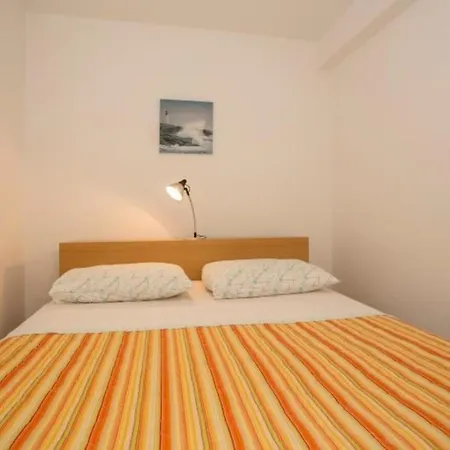 Fuer 4 Personen Ca 38 Qm In Pjescana Uvala, Istrien Istrische Riviera *