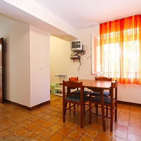 Fuer 4 Personen Ca 38 Qm In Pjescana Uvala, Istrien Istrische Riviera *