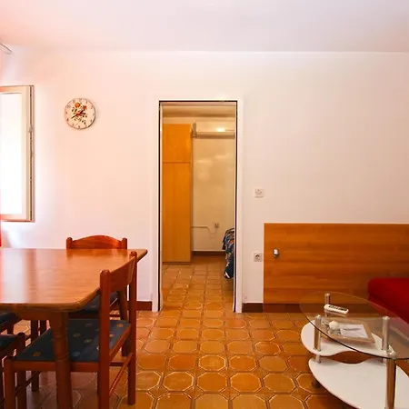 Apartment Fuer 4 Personen Ca 38 Qm In Pjescana Uvala, Istrien Istrische Riviera Pjescana Uvala