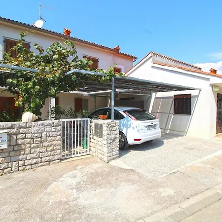 Fuer 4 Personen Ca 38 Qm In Pjescana Uvala, Istrien Istrische Riviera * Pjescana Uvala