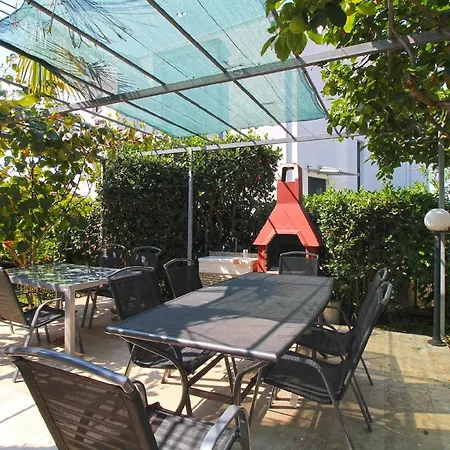 Apartment Fuer 4 Personen Ca 38 Qm In Pjescana Uvala, Istrien Istrische Riviera *