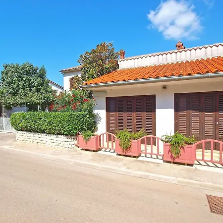 Apartment Fuer 4 Personen Ca 38 Qm In Pjescana Uvala, Istrien Istrische Riviera